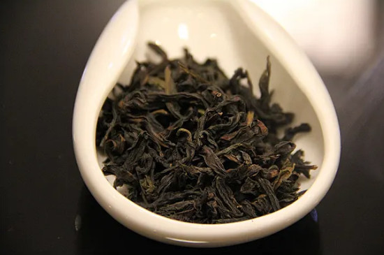 武夷水仙茶的味道及特点